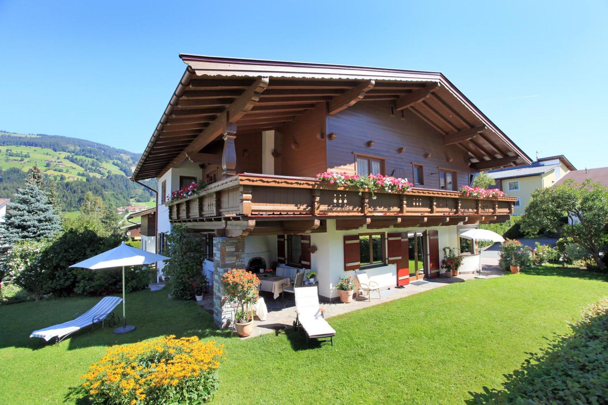 Landhaus Bachler Brixen im Thale Exterior foto